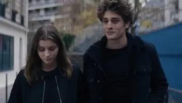 Задник к сериалу "Стыд Франция" #1359794