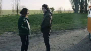 Задник к сериалу "Стыд Франция" #1359795