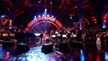 Задник к сериалу "Jools