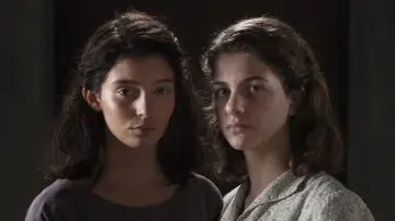 Задник к сериалу "Моя гениальная подруга" #1362942