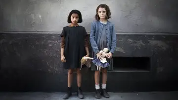 Задник к сериалу "Моя гениальная подруга" #1362957