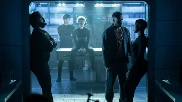 Задник к сериалу "Летящие сквозь ночь" #1471144