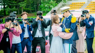 Задник к сериалу "Приди и обними меня" #1851283