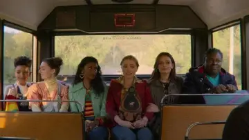 Задник к сериалу "Сексуальное просвещение" #1279163