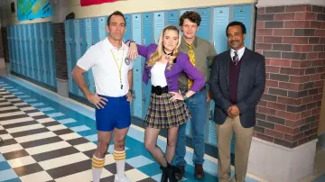 Задник к сериалу "Schooled" #1873829