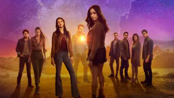 Задник к сериалу "Розуэлл, Нью-Мексико" #1445874