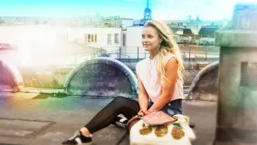 Задник к сериалу "Найди меня в Париже" #1376532