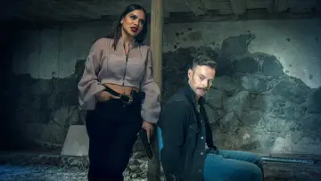 Задник к сериалу "Чужая личность" #1361458