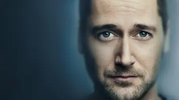 Задник к сериалу "Новый Амстердам" #1312255