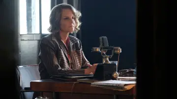 Задник к сериалу "Мир в огне" #1892120