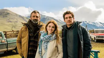 Задник к сериалу "Семь жизней" #1810578