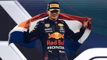 Задник к сериалу "Formula 1. Драйв выживания" #1786372