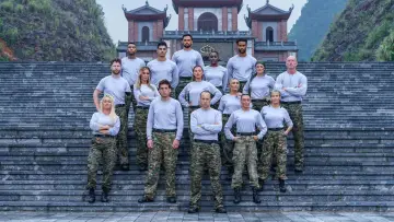 Задник к сериалу "SAS: Кто смел, тот победи?" #1425928