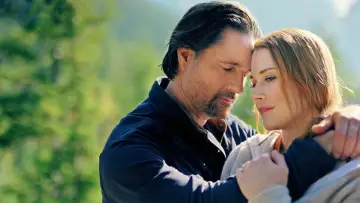 Задник к сериалу "Виргин Ривер" #1352382