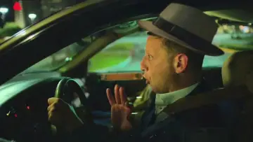 Задник к сериалу "Думаю, вам стоит уйти" #1660003