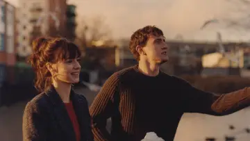 Задник к сериалу "Нормальные люди" #1380271