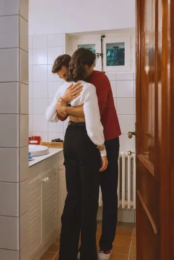 Постер к сериалу "Повсюду ты" #1831886