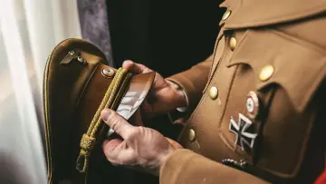Задник к сериалу "Rise of the Nazis" #1864100