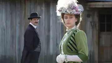 Задник к сериалу "Империя Октоберфест" #1856837