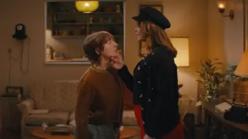 Задник к сериалу "Бриолин: взлёт «Розовых леди»" #1864012