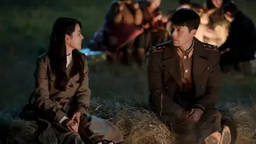 Задник к сериалу "Любовь приходит с неба" #1369247