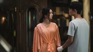 Задник к сериалу "Я псих, но это нормально" #1426256