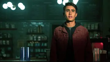 Задник к сериалу "С любовью, Виктор" #1367228