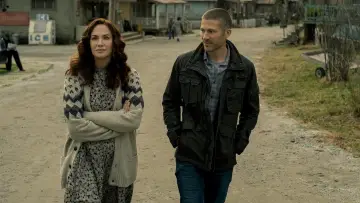 Задник к сериалу "Полуночная месса" #1394215