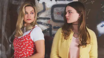 Задник к сериалу "Жестокое лето" #1464019