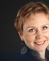 Елена Яценко