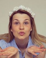 Анна Чухрова
