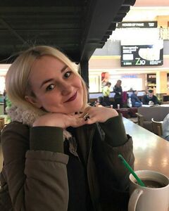 Анна Захарова