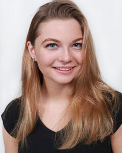 Яна Сидорова