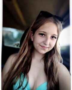 Арина Комогорцева