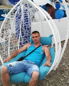 Евгений Слёзко