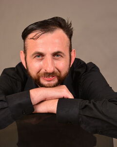 Юрий Поояков