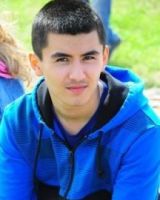 Даурен Шапишев