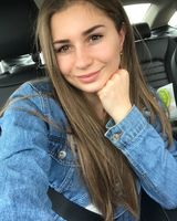 Алина Жуковская