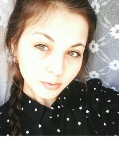 Лена Попова