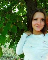 Яна Головина