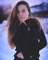 Поля Выхованец