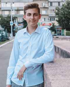 Дмитрий Гарькин