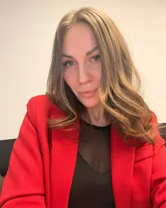 Колесникова Евгеньевна