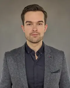 Роман Левкоев