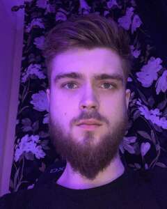 Андрей Стариков