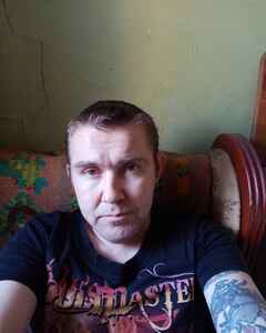 Андрей Назин