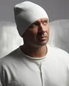 Владислав Есин