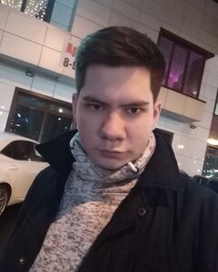 Слава Бондарев