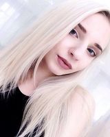Эвелина Велева