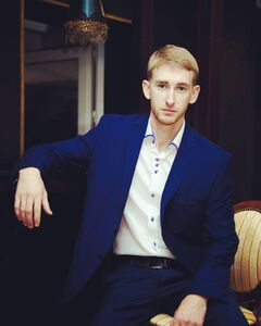 Дмитрий Елагин